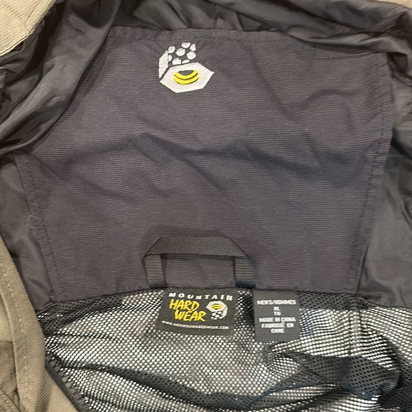 Mountain Hardwear shell - Picture 3 of 3